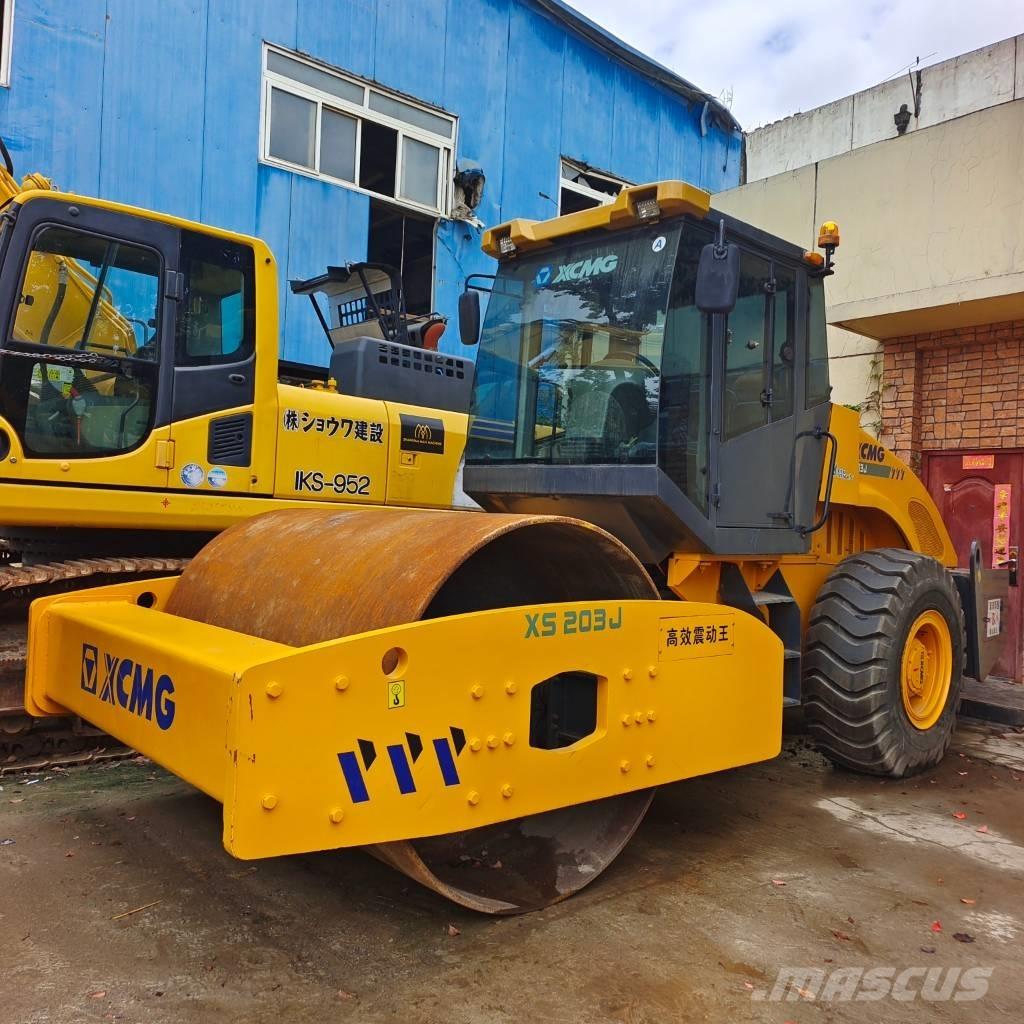 XCMG XS 223 J 單輪滾壓機