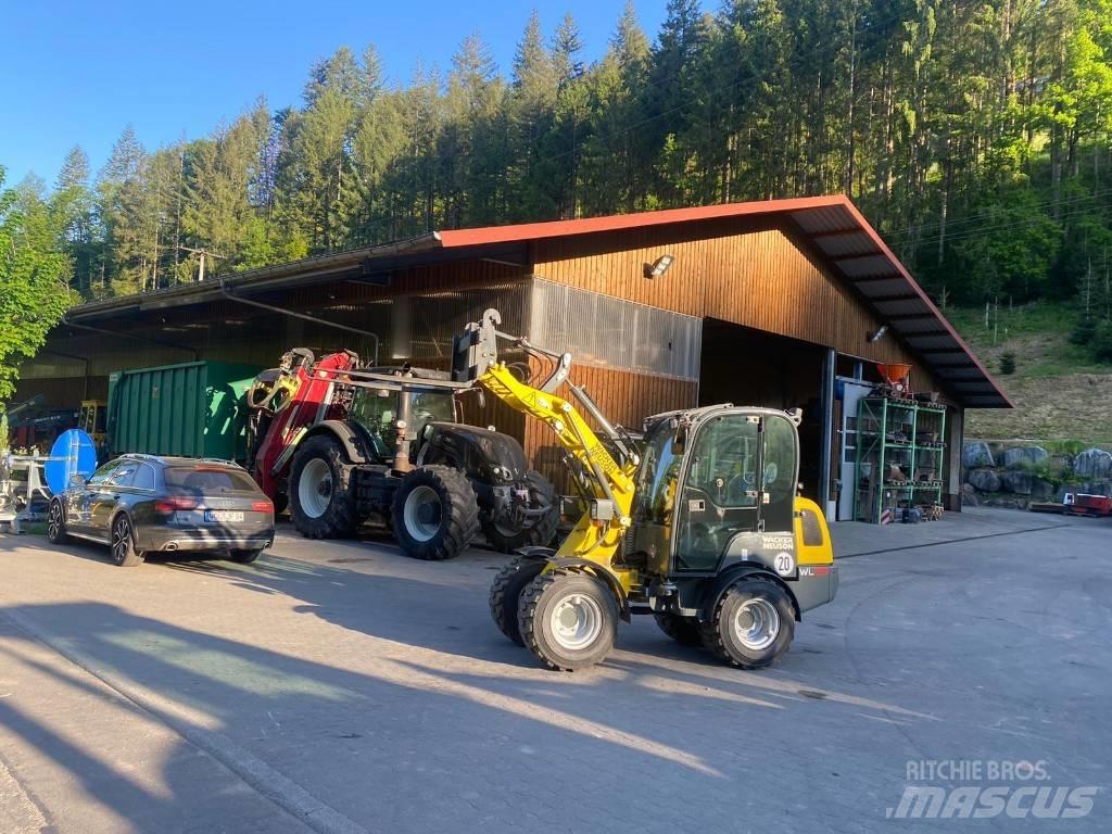 Wacker Neuson WL 25 輪胎式裝載機
