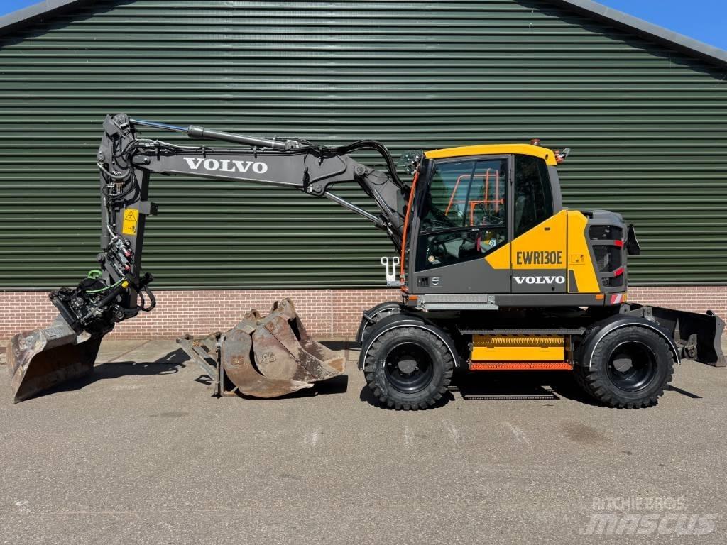 Volvo EWR 130 E 輪胎式裝載機