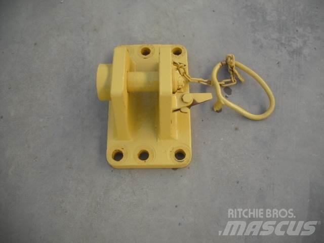 Komatsu D65EX PX 履帶推土機