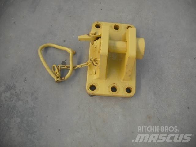 Komatsu D65EX PX 履帶推土機