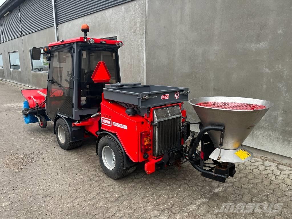 Nimos DM-Trac 215 C 工具車