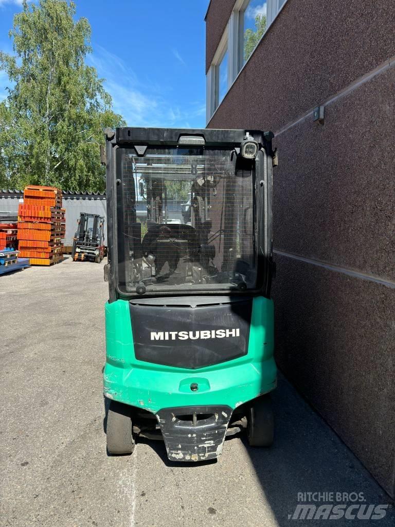 Mitsubishi FB25CN 電動堆高機
