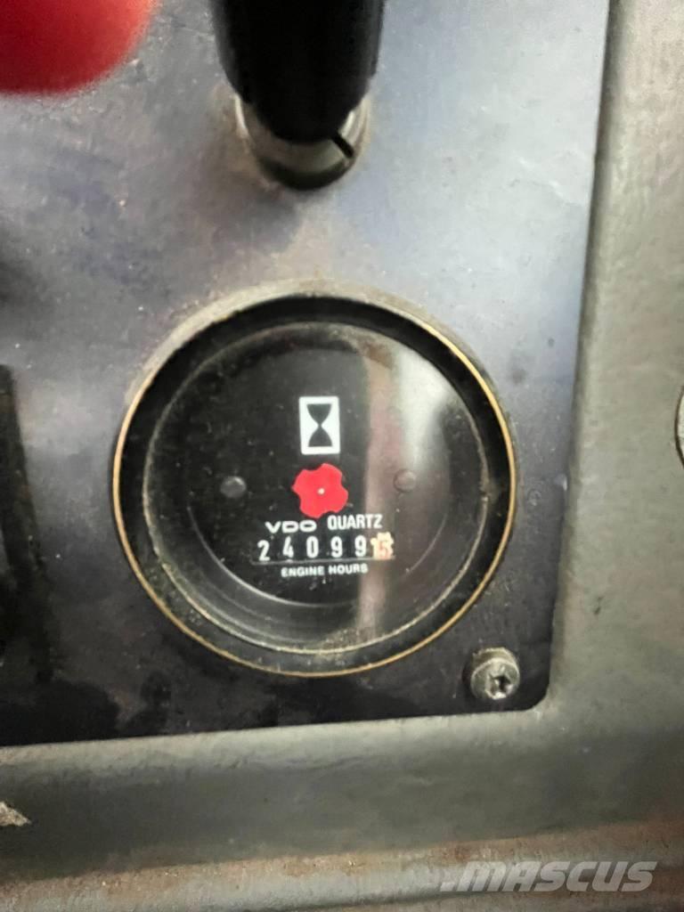 Volvo L 70 C 輪胎式裝載機