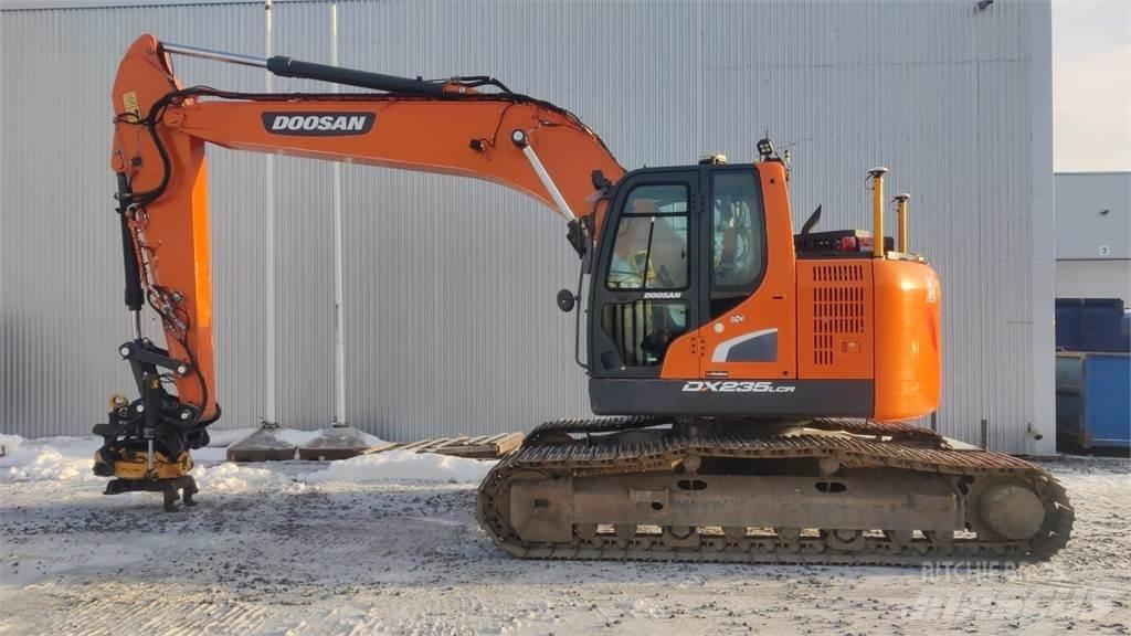 Doosan DX235LCR-5 履帶式 挖土機/掘鑿機/挖掘機
