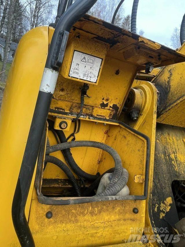 JCB JS 200 LC 履帶式 挖土機/掘鑿機/挖掘機