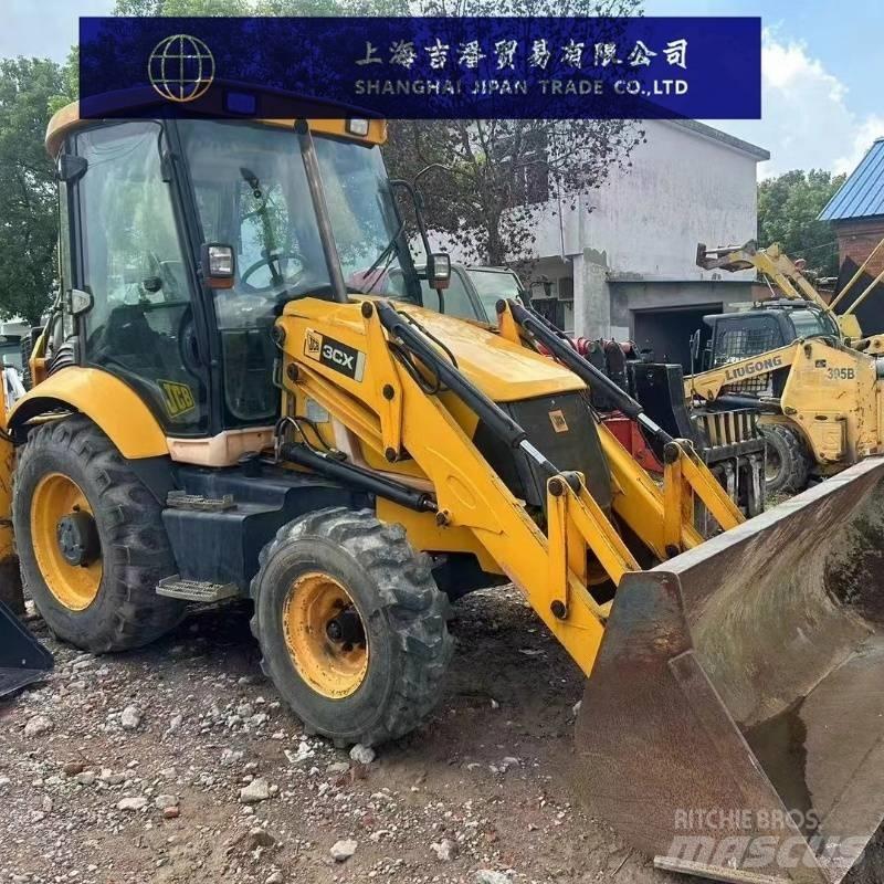 JCB 3 CX 輪胎式裝載機