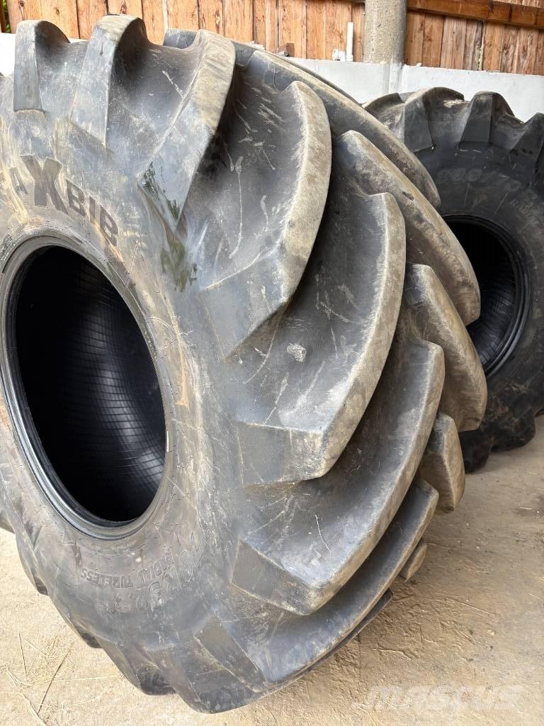 Michelin 800/70R32 輪胎、車輪和輪圈