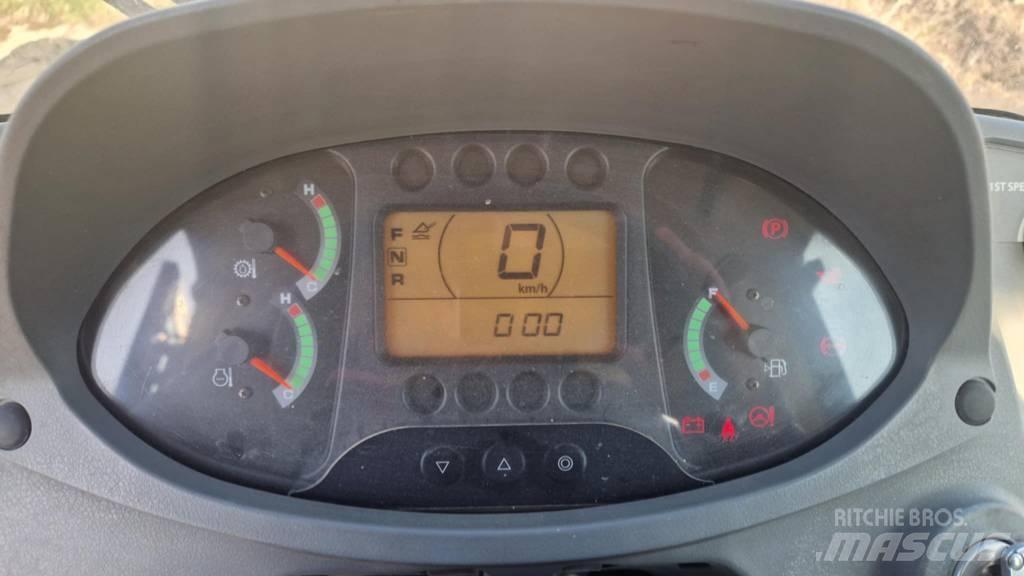 Hitachi ZW 140 輪胎式裝載機