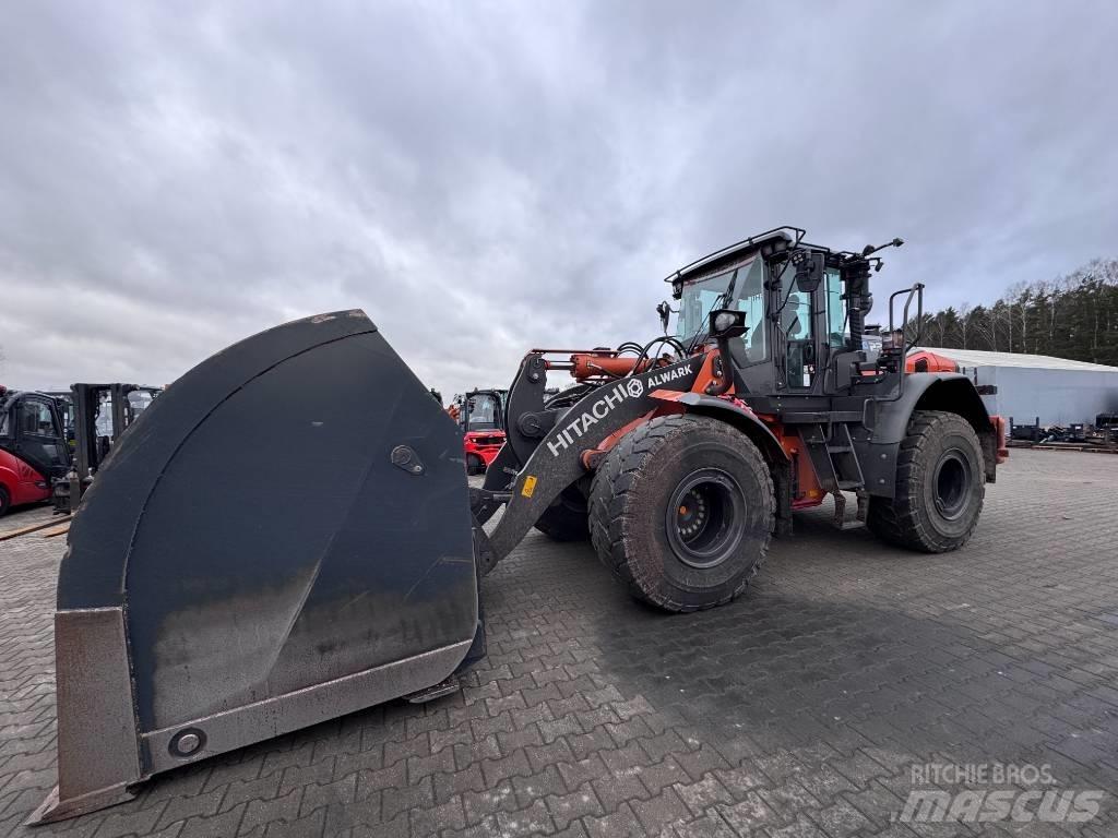 Hitachi ZW 220-7 輪胎式裝載機