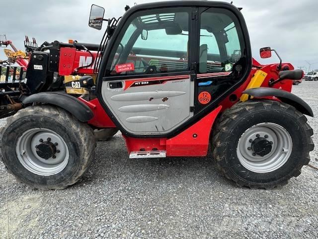 Manitou MT 933 伸縮臂操作車