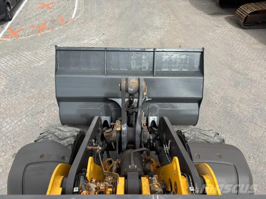 Volvo L 110 H 輪胎式裝載機