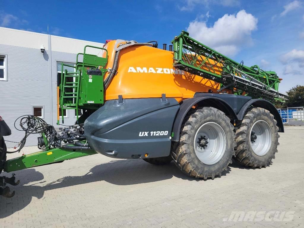 Amazone UX 11200 牽引式噴霧機