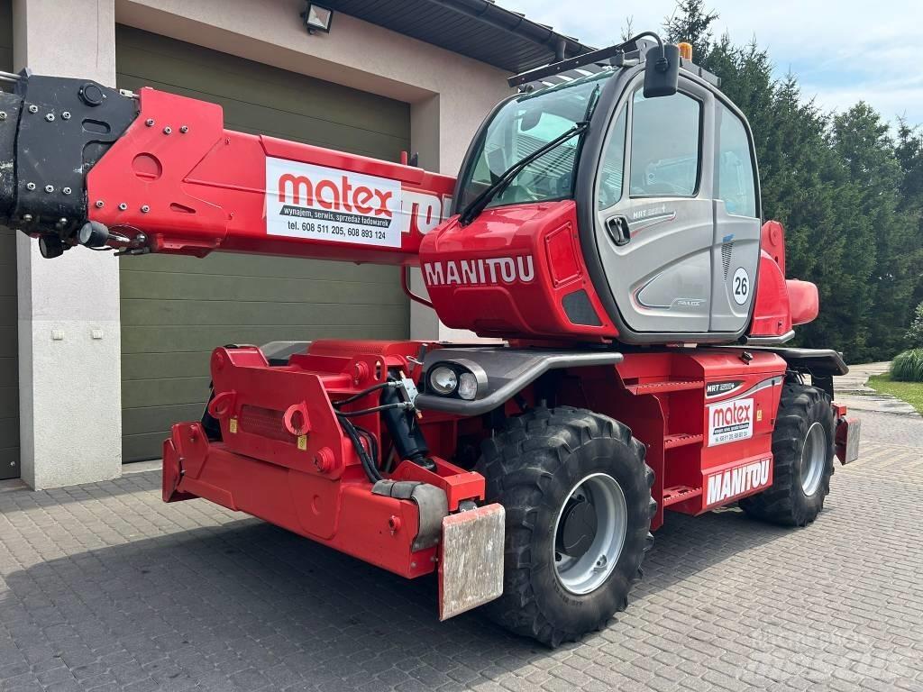 Manitou MRT 2550 伸縮臂操作車