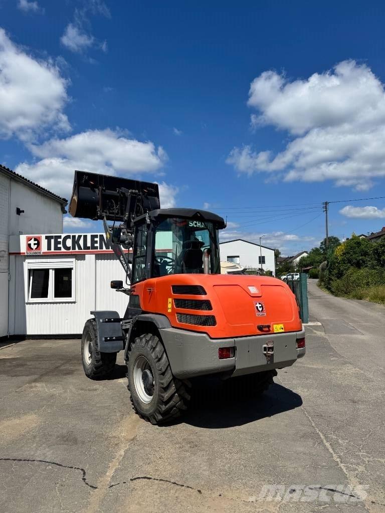 Terex Schaeff TL100 輪胎式裝載機