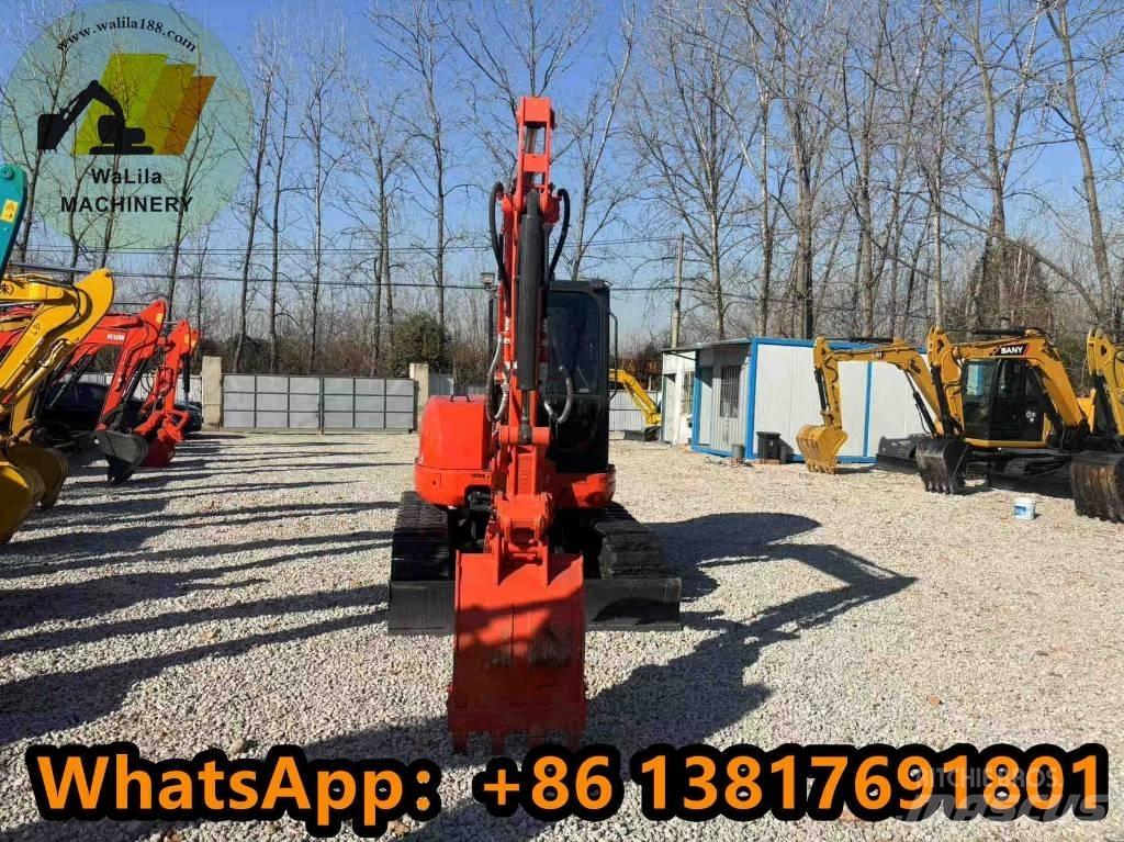 Kubota U 40 小型挖土機/掘鑿機<7t(小型挖掘機)