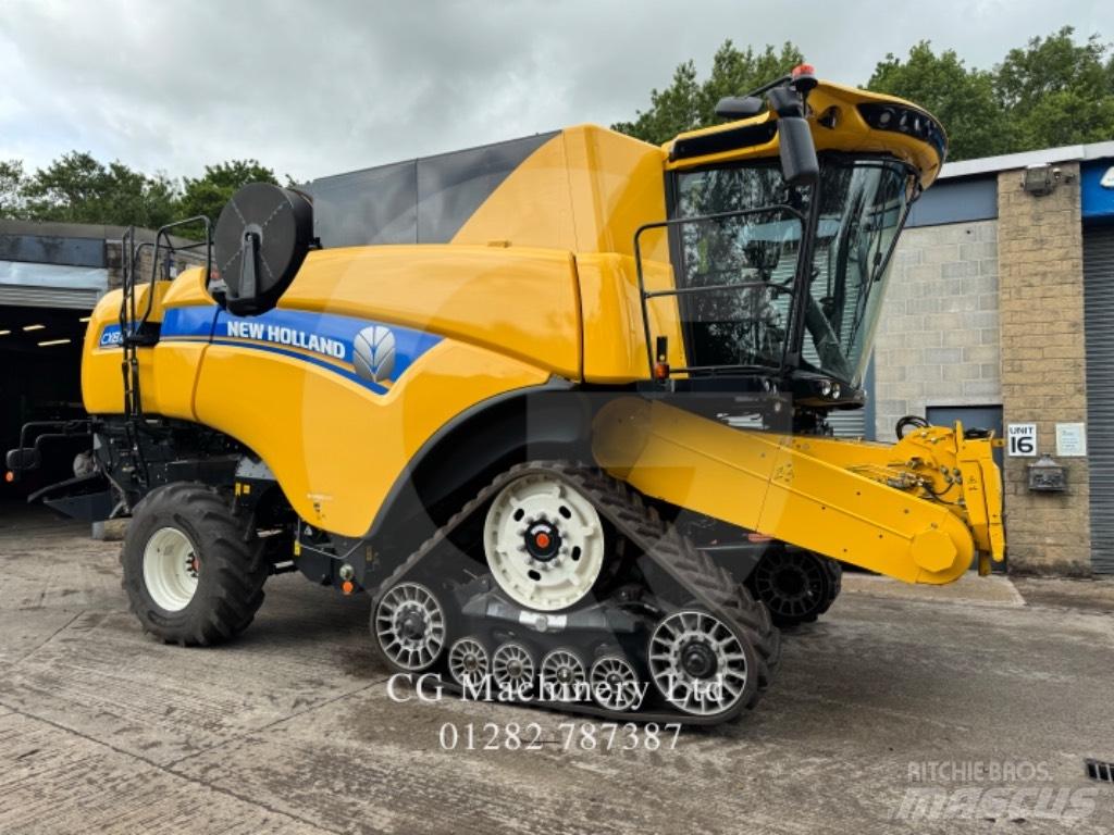 New Holland CX 880 聯合收穫機