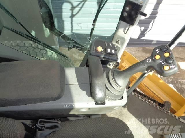 CAT 140 M AWD 平土機