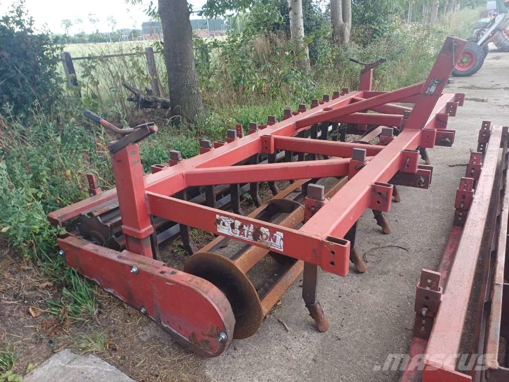 Cappon 300 CVB 耙車