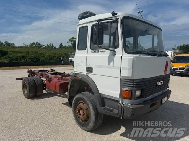 Iveco 145 其他貨車