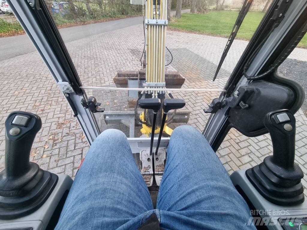 Wacker Neuson ET 24 小型挖土機/掘鑿機<7t(小型挖掘機)