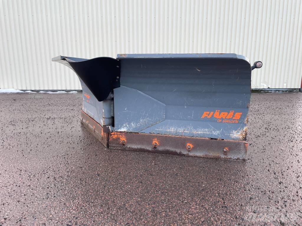 Fjärås VP245 刮雪板和犁