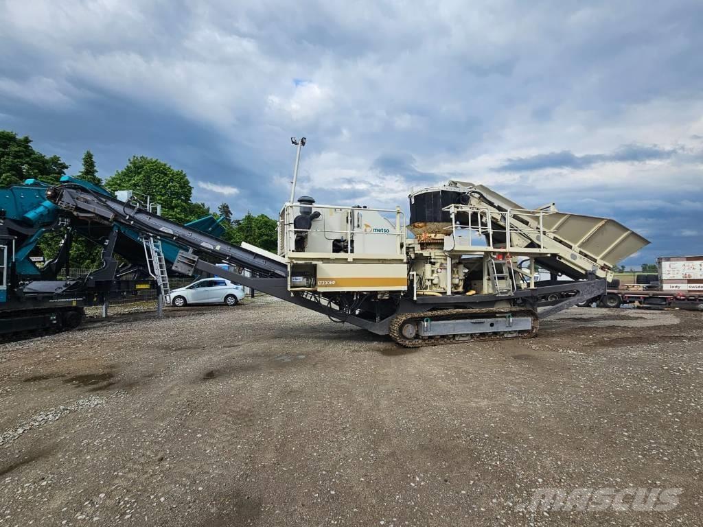 Metso LT 200 HP 移動式壓碎機
