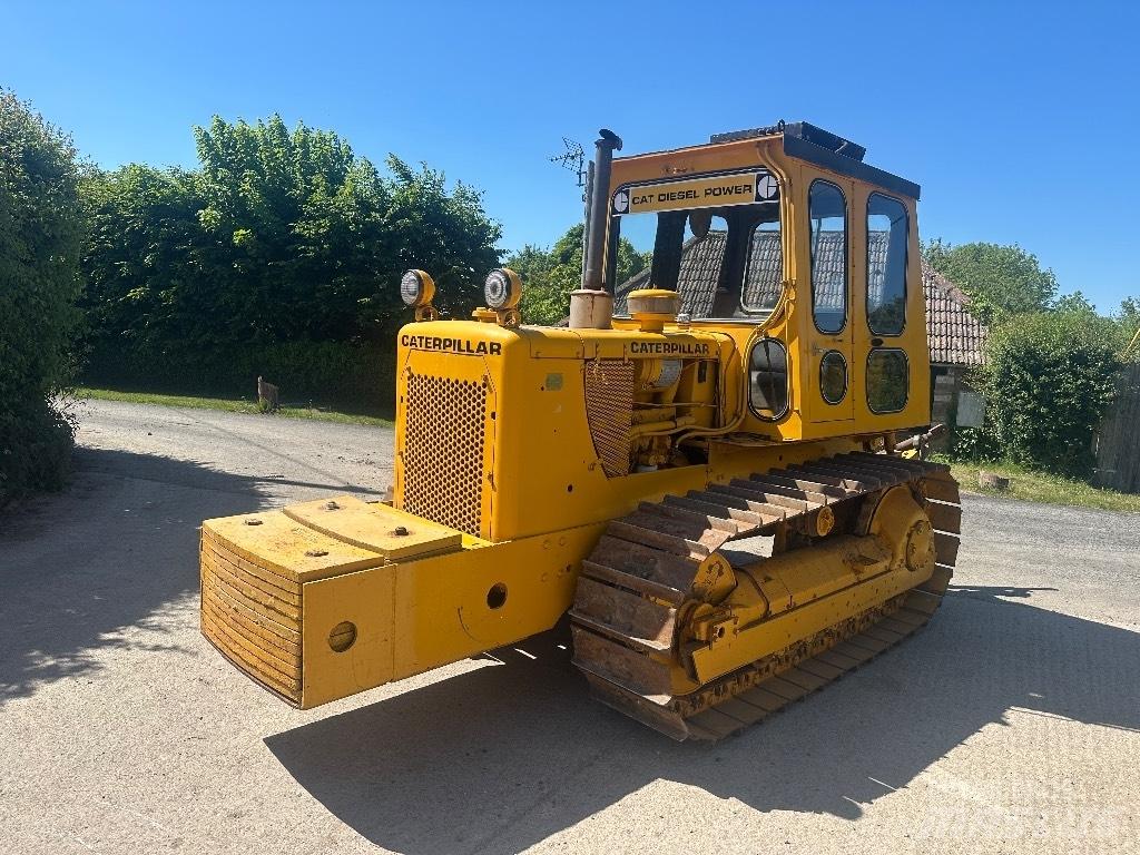 CAT D4d 曳引機