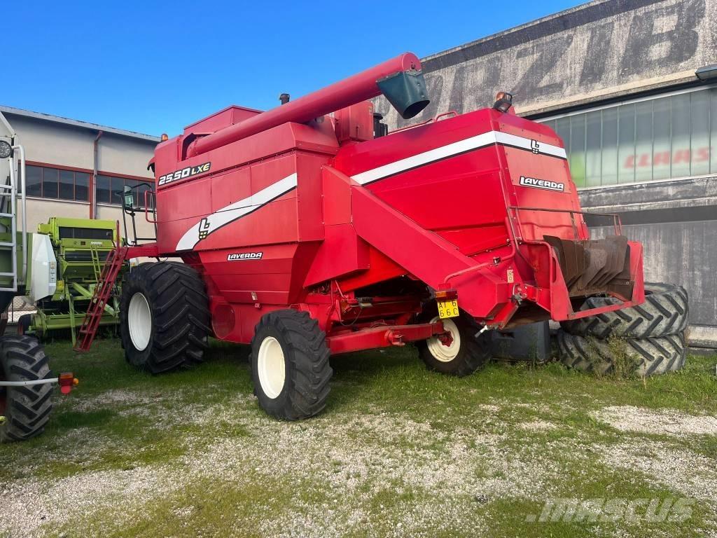 Laverda 25.50 聯合收穫機