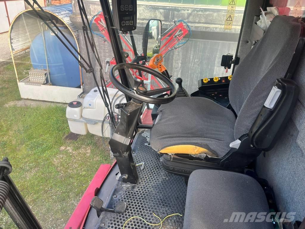 Laverda 25.50 聯合收穫機