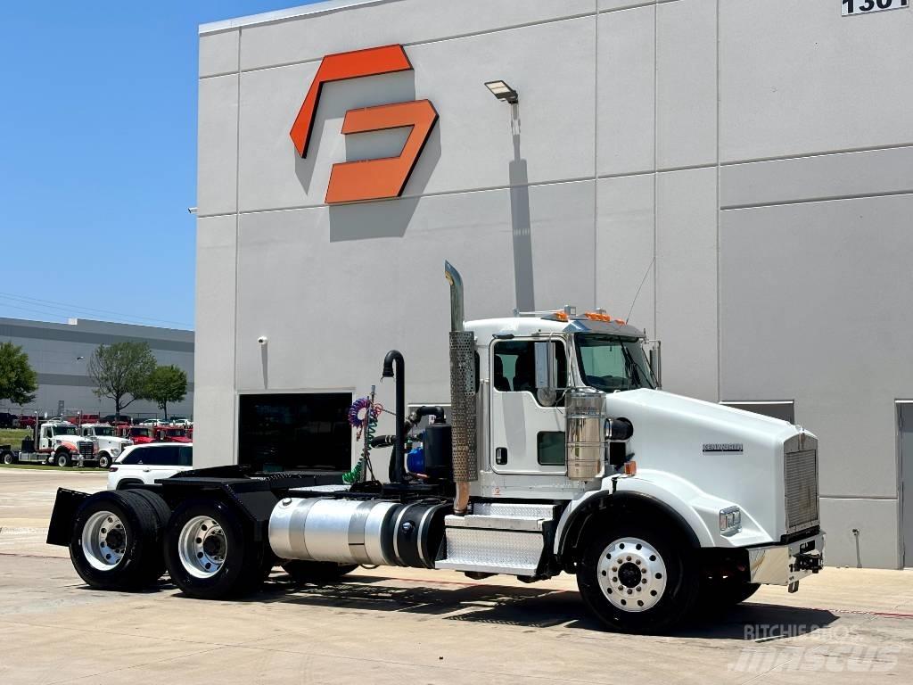 Kenworth T 800 曳引機組件