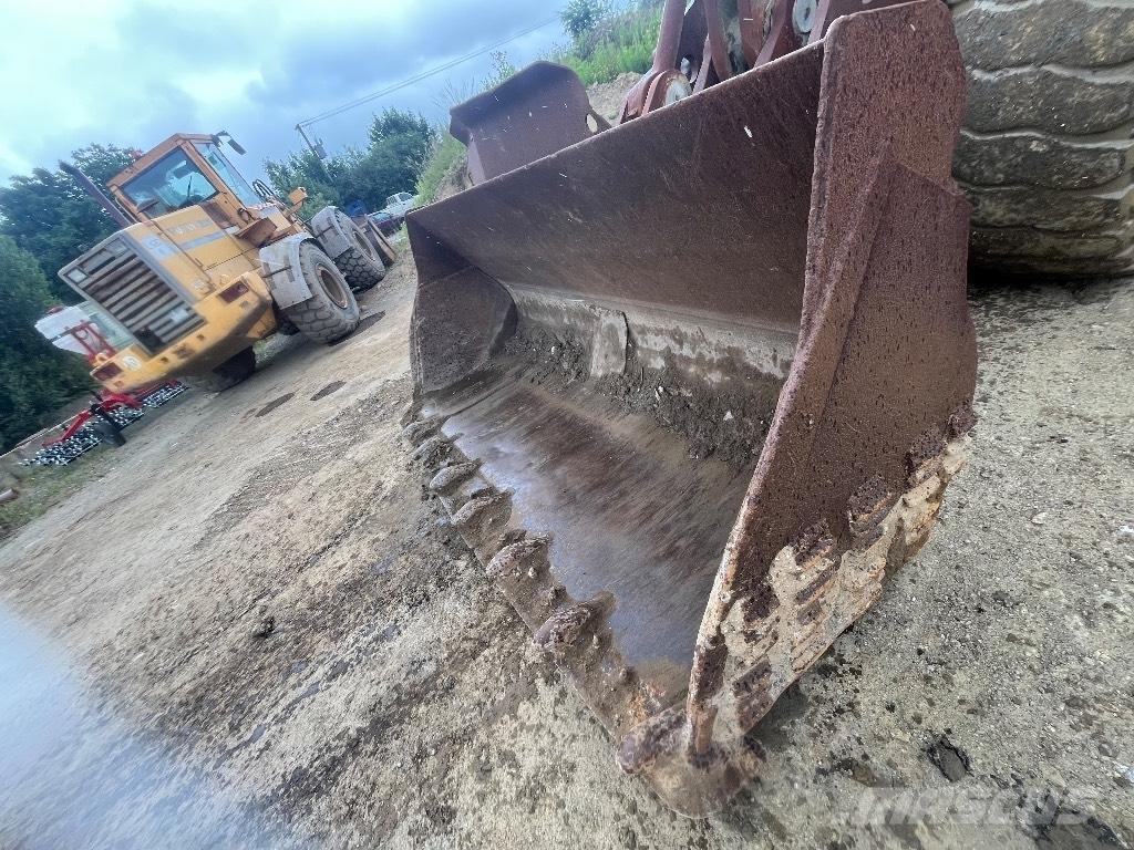 Volvo L150c 輪胎式裝載機