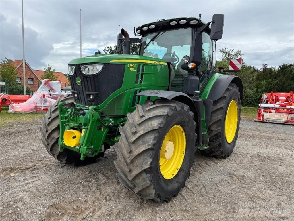 John Deere 6250R 其他農業機械