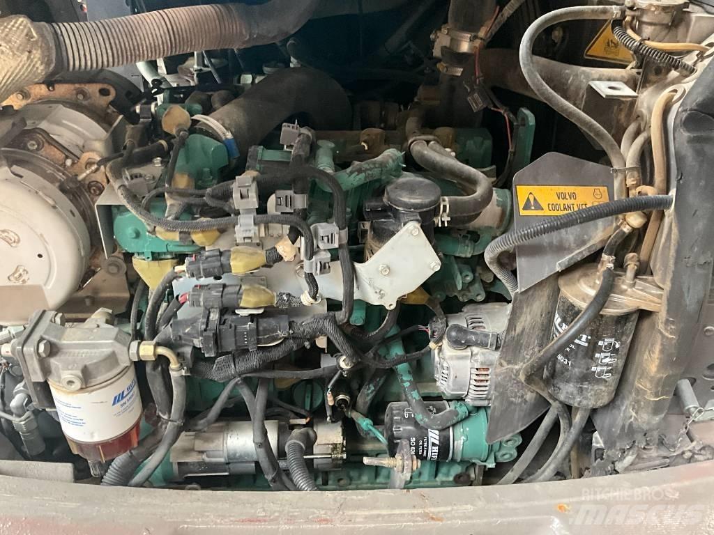 Volvo L 30 G 輪胎式裝載機