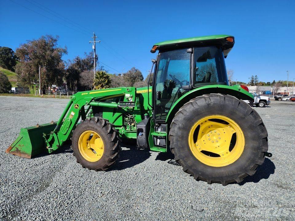John Deere 5100 M 曳引機