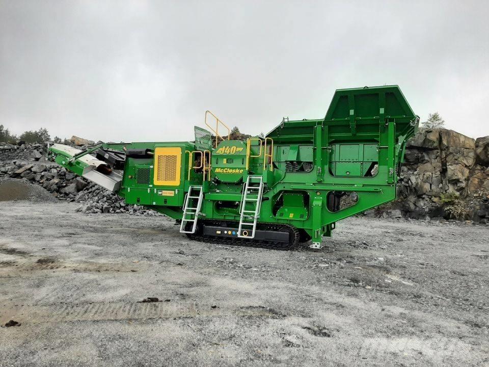 McCloskey J40 移動式壓碎機