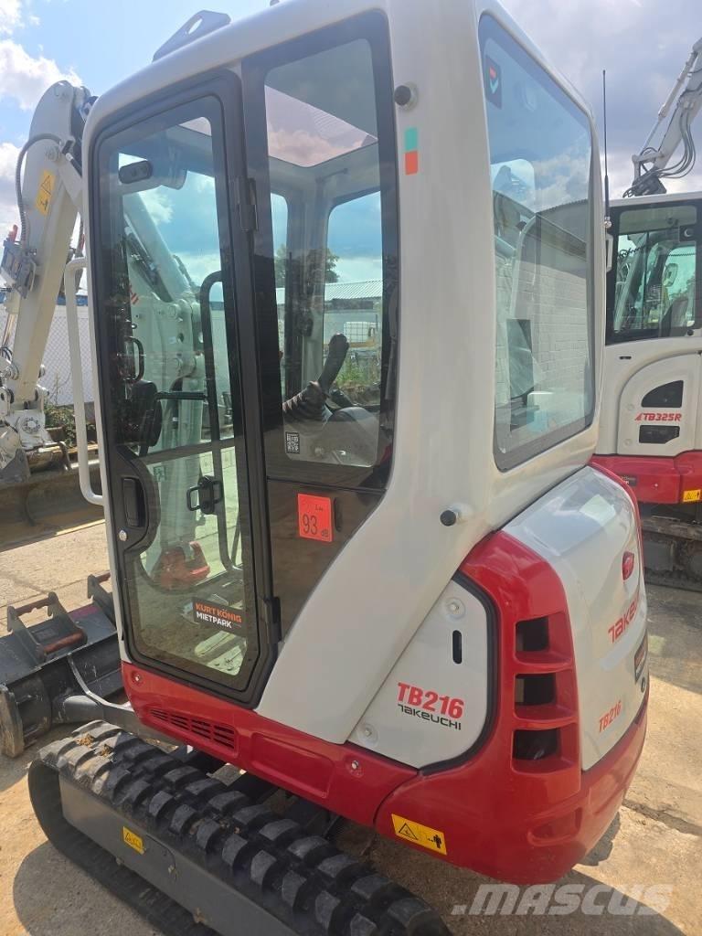 Takeuchi TB 216 A 小型挖土機/掘鑿機<7t(小型挖掘機)
