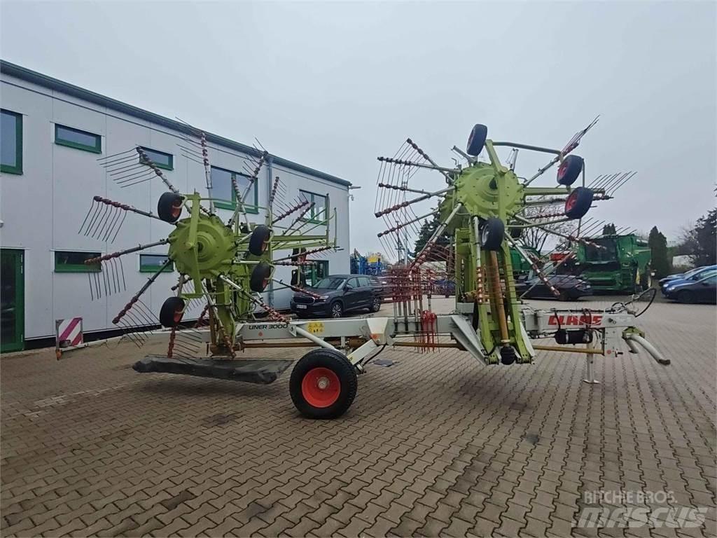 CLAAS Liner 3000 堆草機