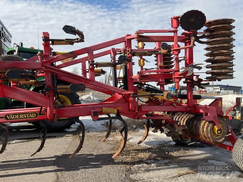 Väderstad Cultus420 中耕管理機
