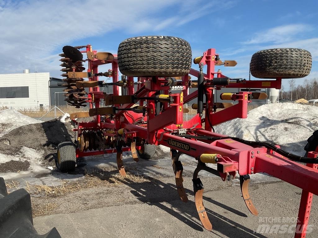 Väderstad Cultus420 中耕管理機