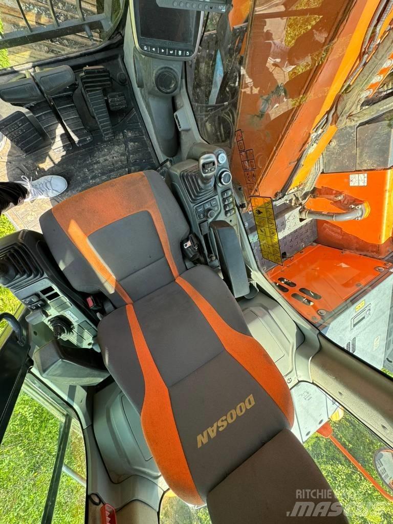 Doosan DX 140 LCR 履帶式 挖土機/掘鑿機/挖掘機