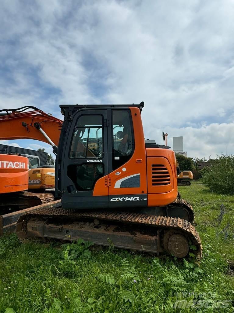 Doosan DX 140 LCR 履帶式 挖土機/掘鑿機/挖掘機