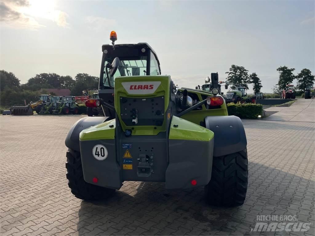 CLAAS Scorpion 756 伸縮臂操作車