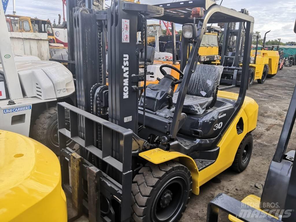 Komatsu 3 柴油卡車