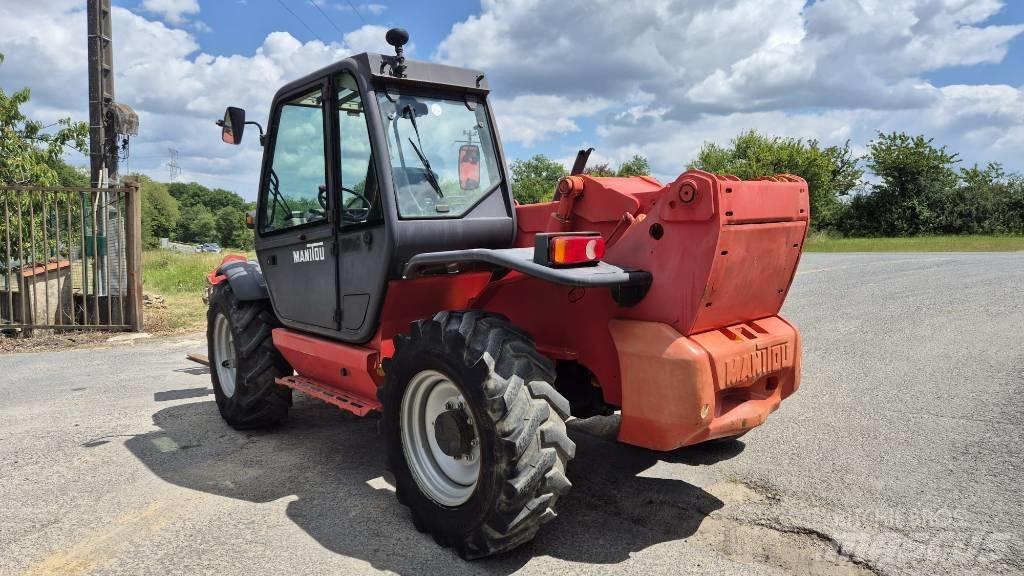Manitou MT 1335 伸縮臂操作車