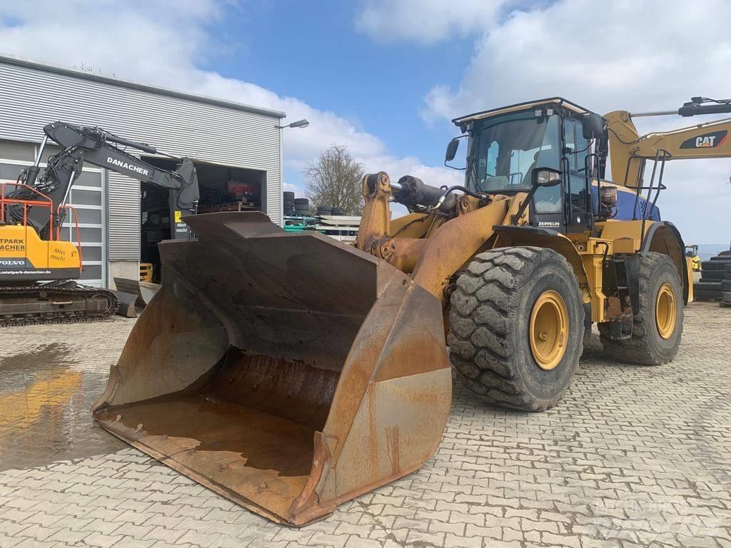 CAT 972 K 輪胎式裝載機