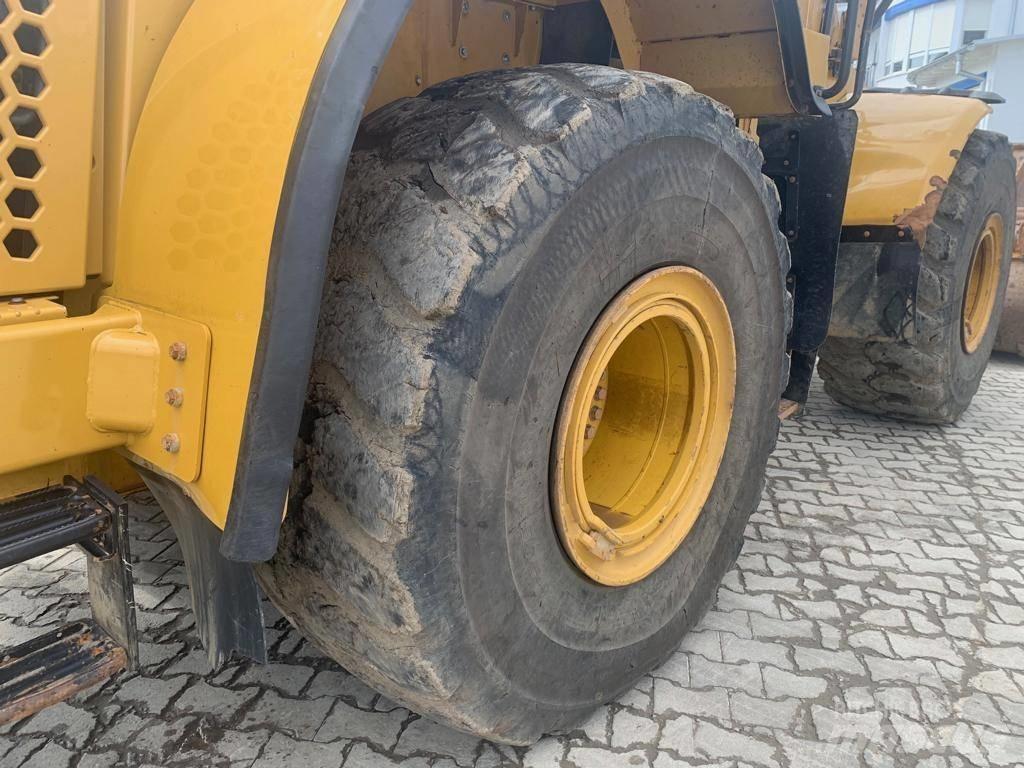 CAT 972 K 輪胎式裝載機