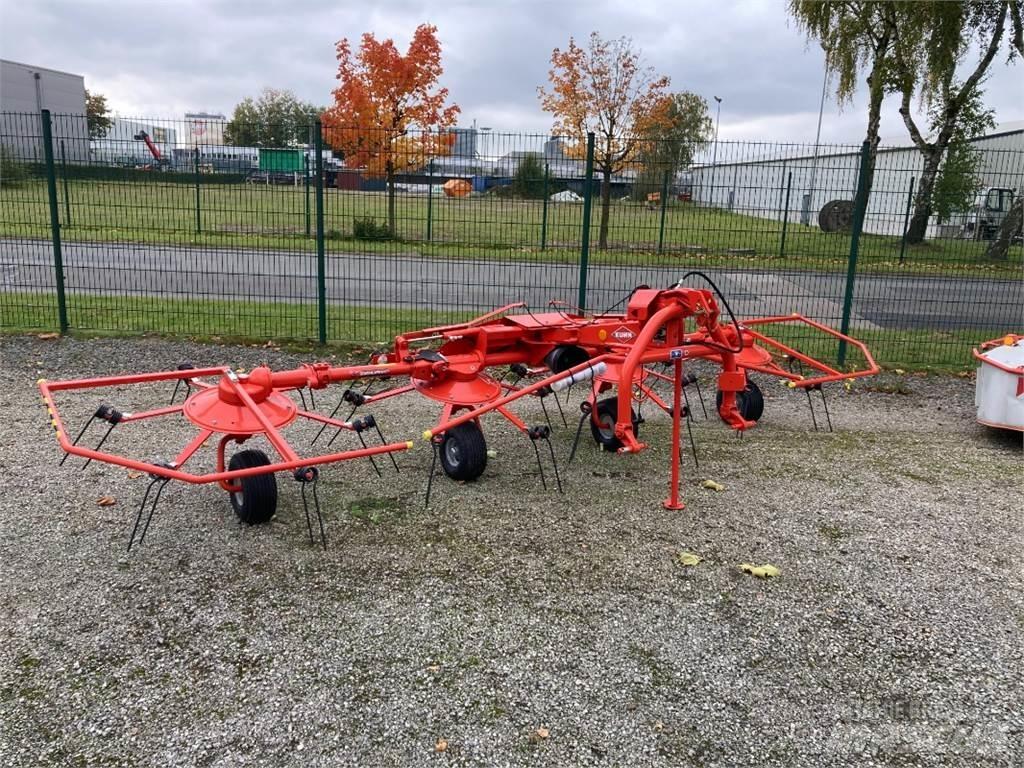 Kuhn GF 502 耙與翻草機