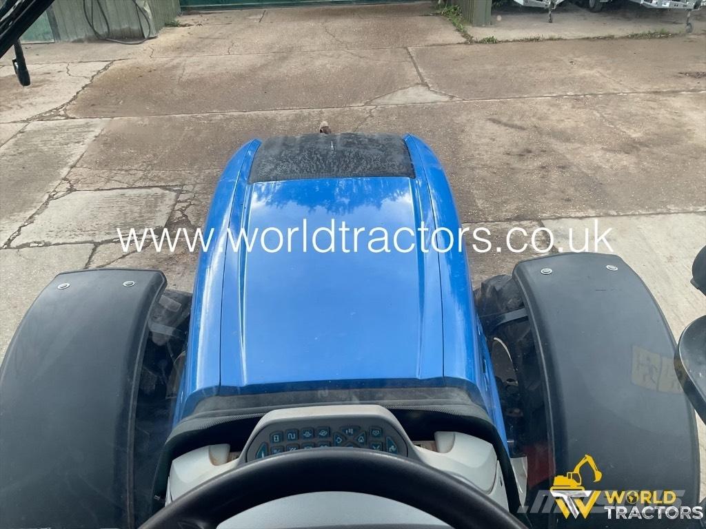 New Holland T 7.210 曳引機