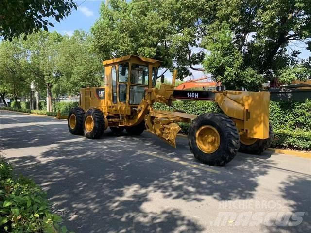 CAT 140H 平土機